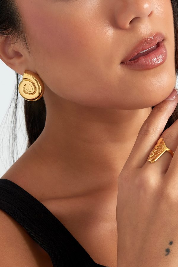 Oorbellen swirly shell - goud - Afbeelding 4